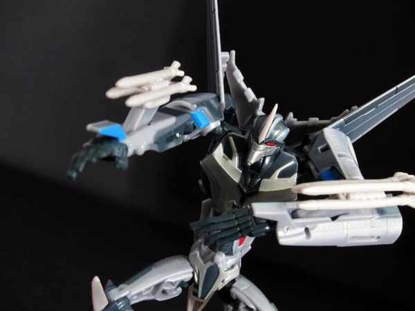 Transformers Prime Starscream  (10 of 25)